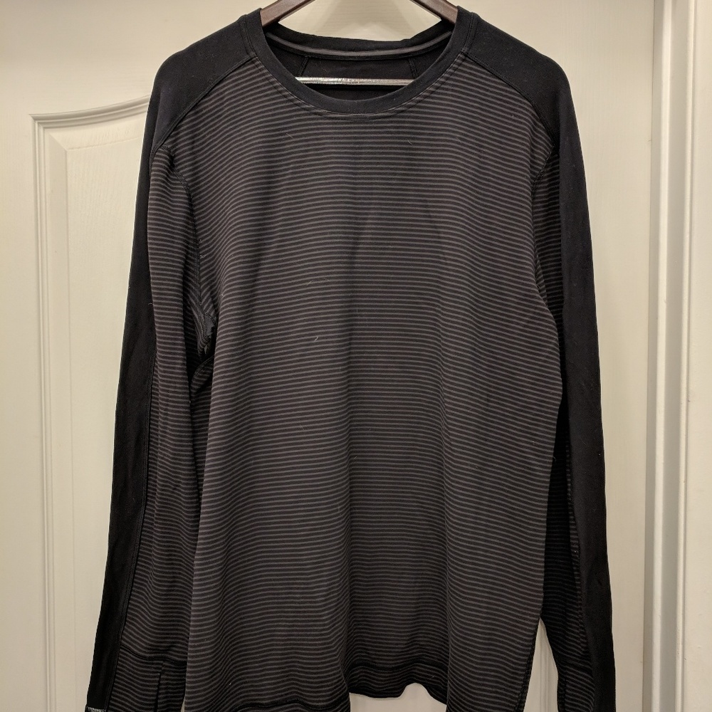 Lululemon long sleeve shirt